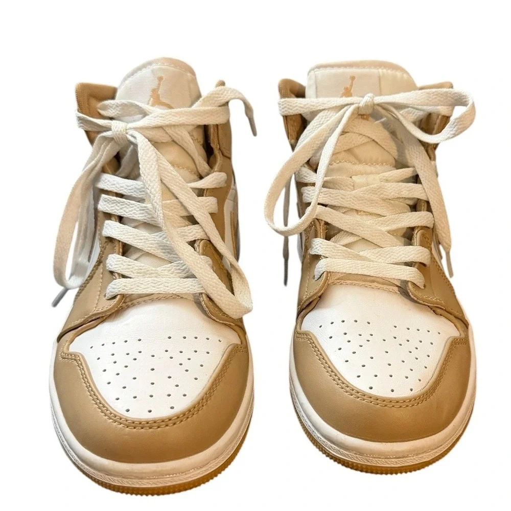 Nike Air Jordan 1 Mid Boys Sneakers 6Y Tan Gum Hemp White Leather 554724-271